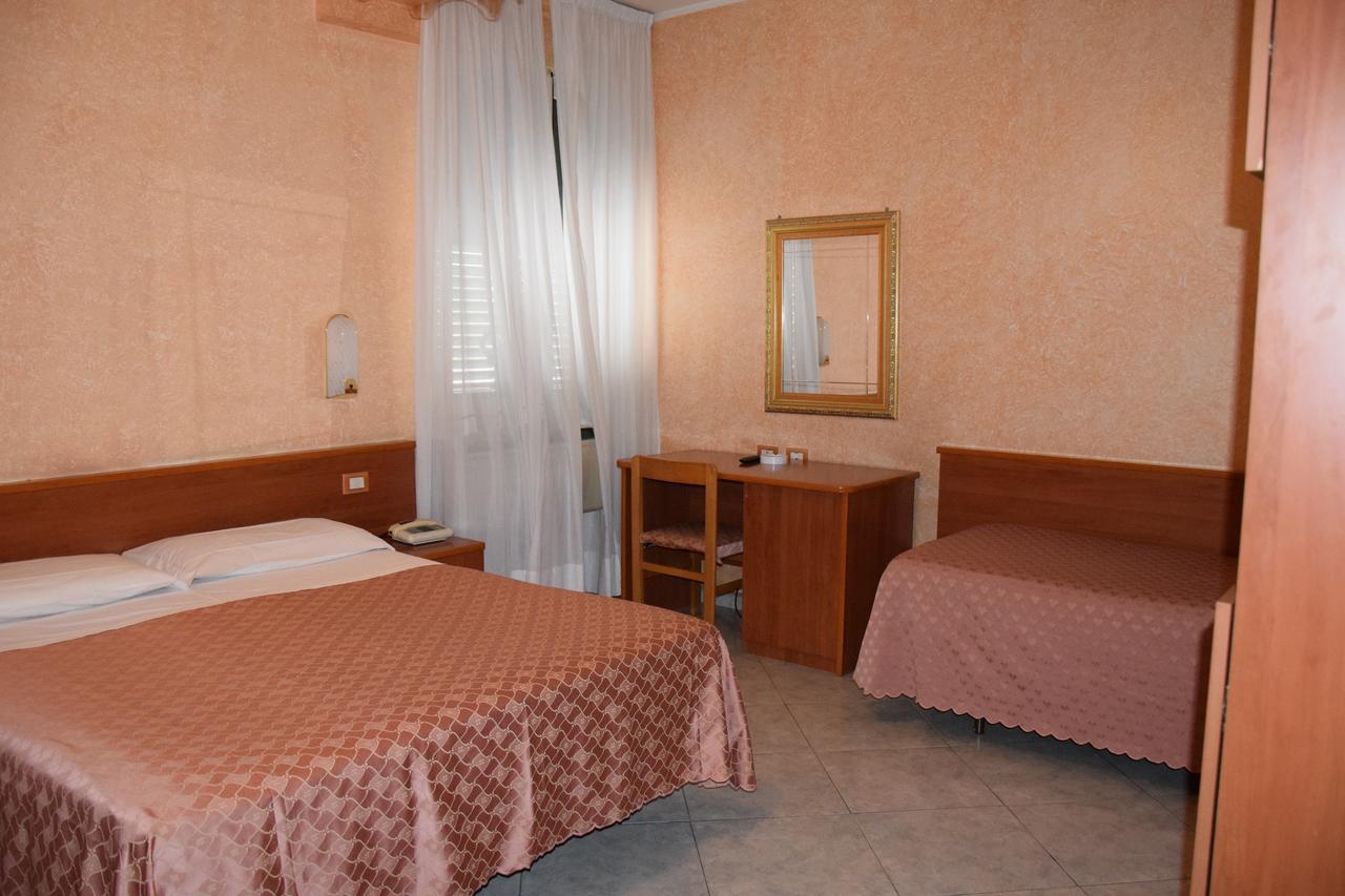 Hotel Bruna Řím Exteriér fotografie