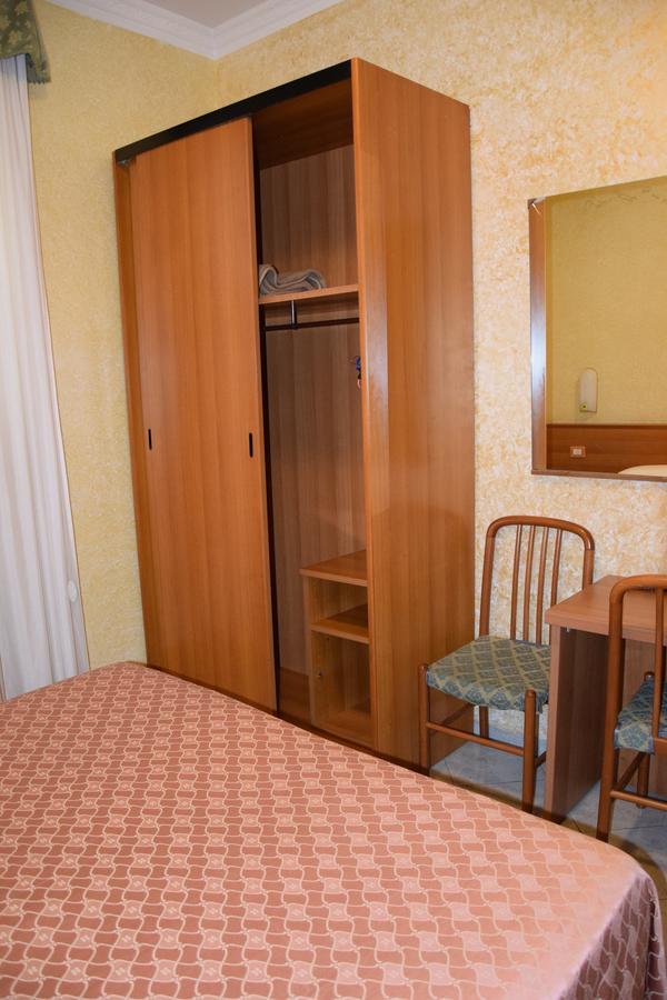 Hotel Bruna Řím Exteriér fotografie