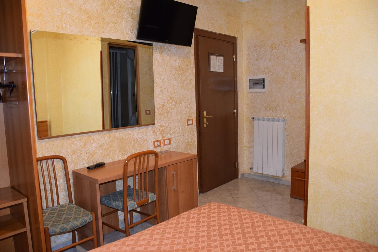 Hotel Bruna Řím Exteriér fotografie